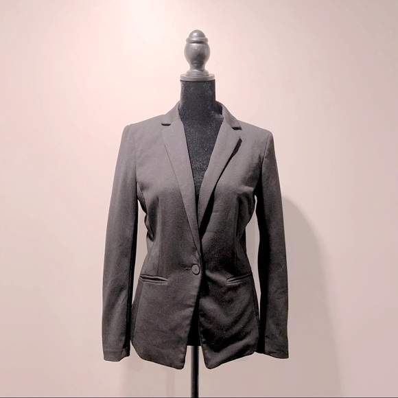 H&M Jackets & Blazers - Women’s H&M black blazer Size: 6